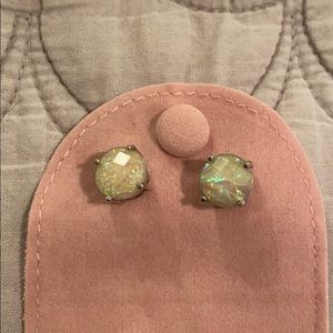 Iridescent stud earrings